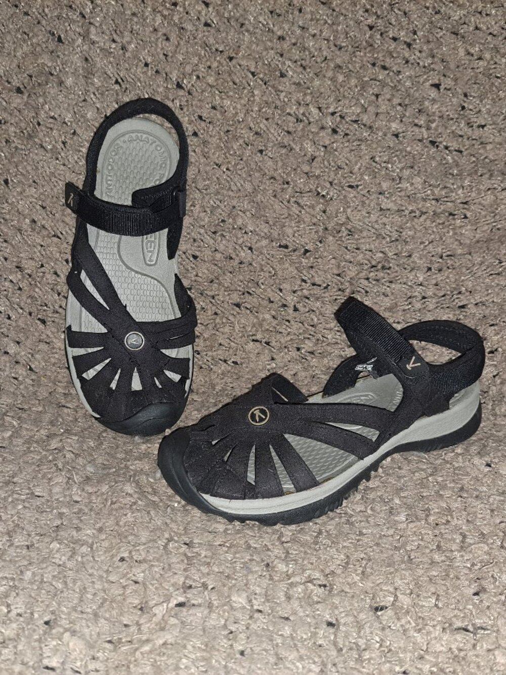 KEEN ROSE-Black/Gray-Sport Sandals-Size 37/6.5-Excellent